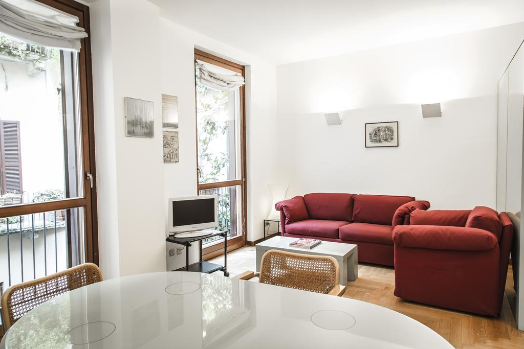 San Maurilio Apartments Milano Rum bild